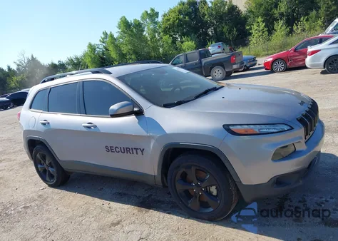 2018 Jeep Cherokee Latitude 4X4 из США, поврежденный, VIN 1C4PJMCB9JD570637